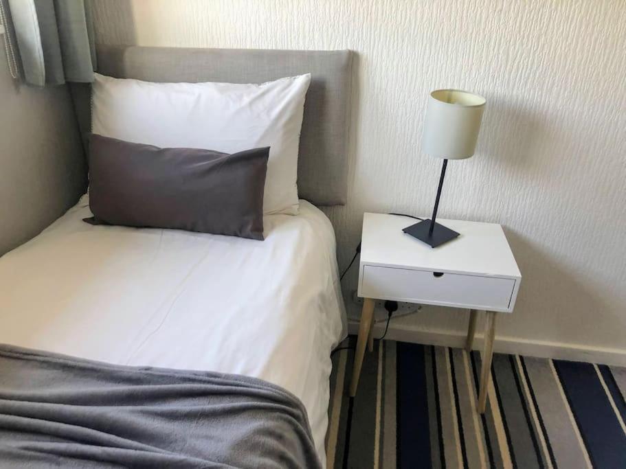Villa Aspen House Birmingham Esterno foto