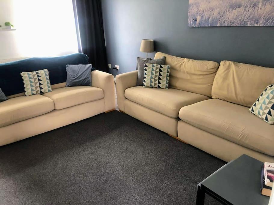 Villa Aspen House Birmingham Esterno foto